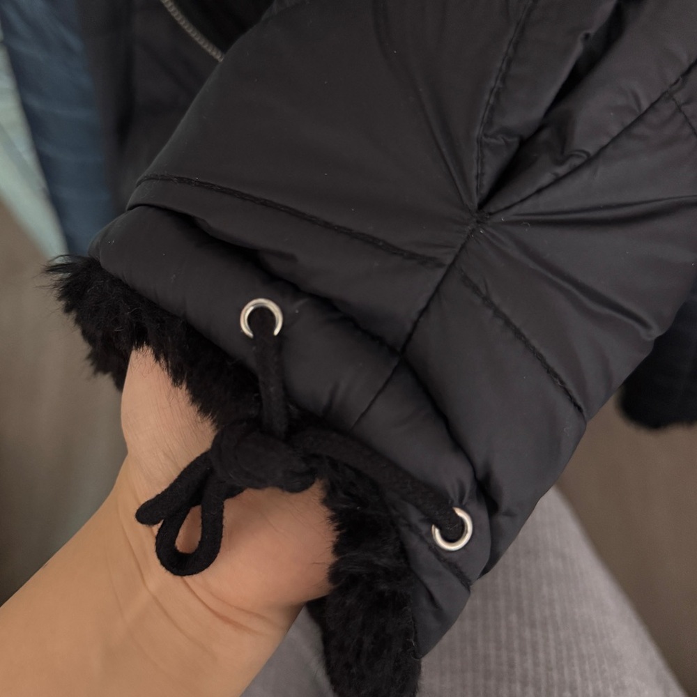 Puffer Jacket | Guess - Picture 6 of 7